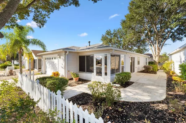 428 CANTERBURY CT, The Villages, FL 32162