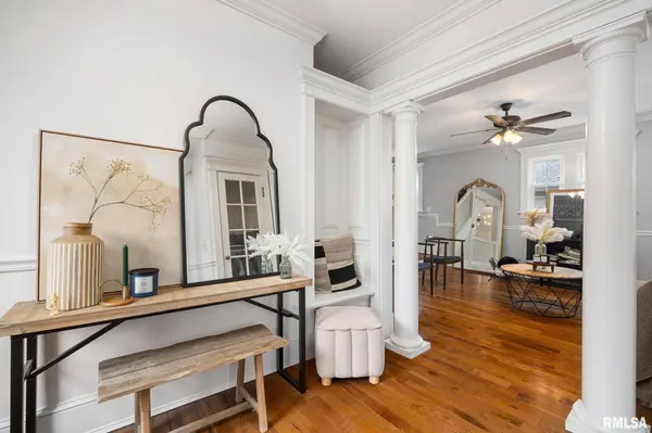 4611 N CONSTANTINE AVE, Peoria Heights, IL 61616