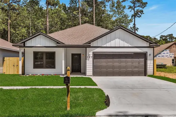 707 Magnolia Point DR, Houston, TX 77336