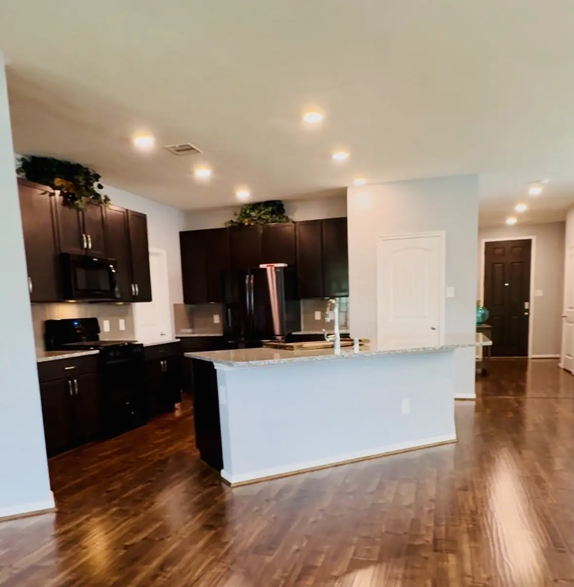 4551 Ashberry Pine Ln, Katy, TX 77449-1594