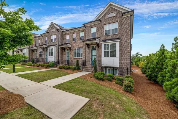 4565 Sims Park Ovlk, Suwanee, GA 30024