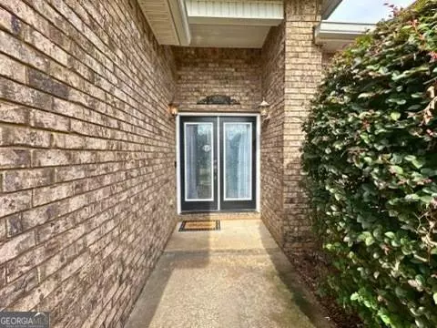 321 Manchester LN, Byron, GA 31008