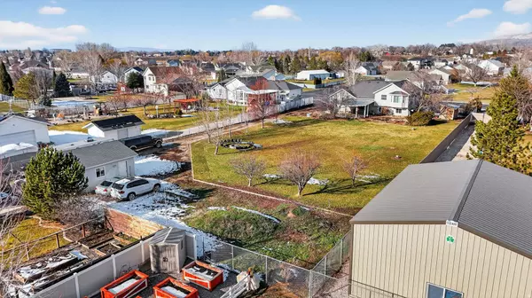 1479 W 1300 N, Farr West, UT 84404