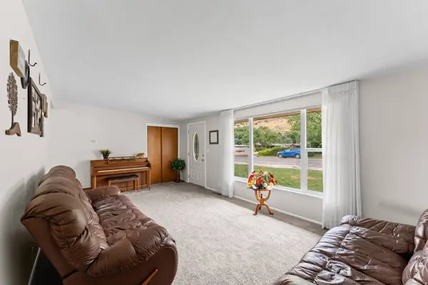 323 N HOLIDAY DR E, Brigham City, UT 84302