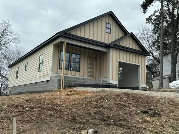 742 Sylvan DR, Chattanooga, TN 37411