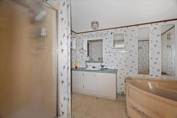 3566 Colston LN, Tunnel Hill, GA 30755