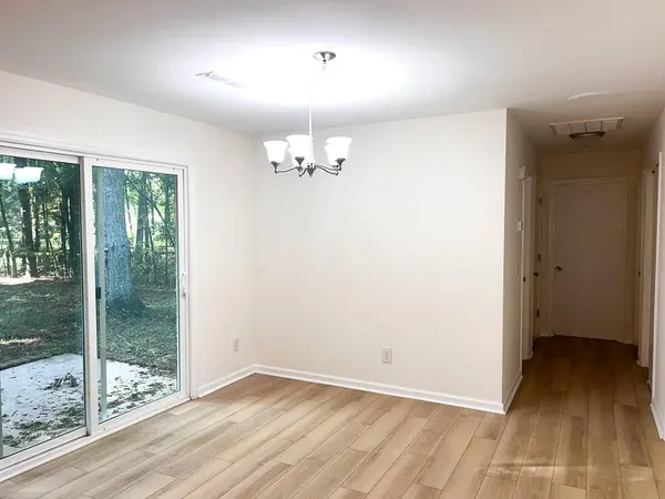 2156 Wood Ave, Charleston, SC 29414