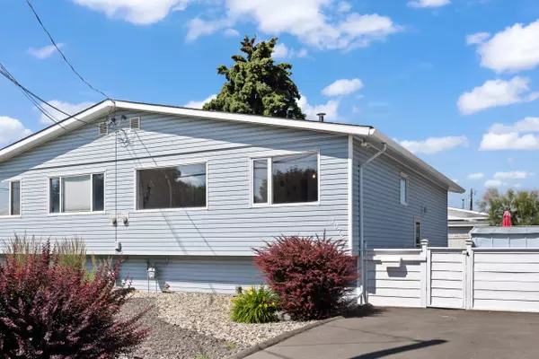 1078 Windbreak St, Kamloops, BC V2B 5P9