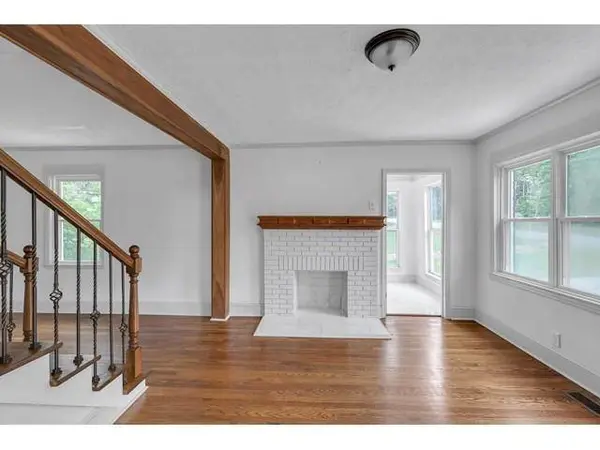 3746 Myrtle ST, Atlanta, GA 30337