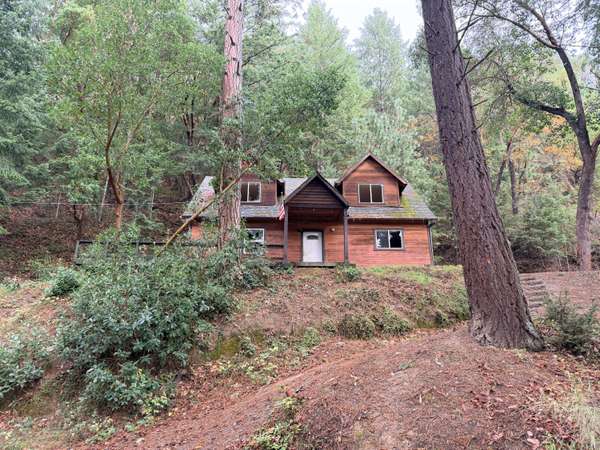 198 Coyote Creek RD, Wolf Creek, OR 97497