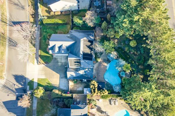 4102 Hidden Valley CT, Medford, OR 97504