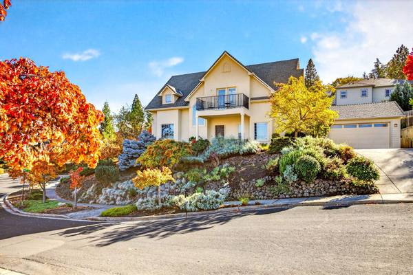 500 Lakota WAY, Ashland, OR 97520