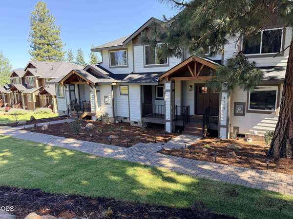 4715 Red Tail DR