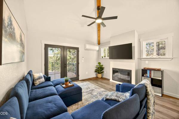 4715 Red Tail DR, Klamath Falls, OR 97601