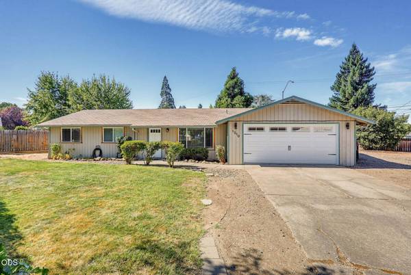 1210 Jasper ST, Medford, OR 97501