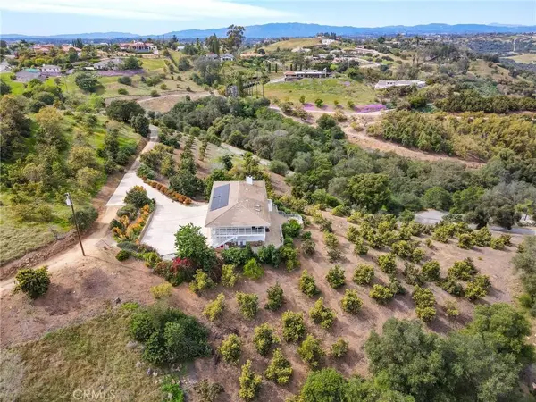 2160 Puerto Del Mundo, Fallbrook, CA 92028