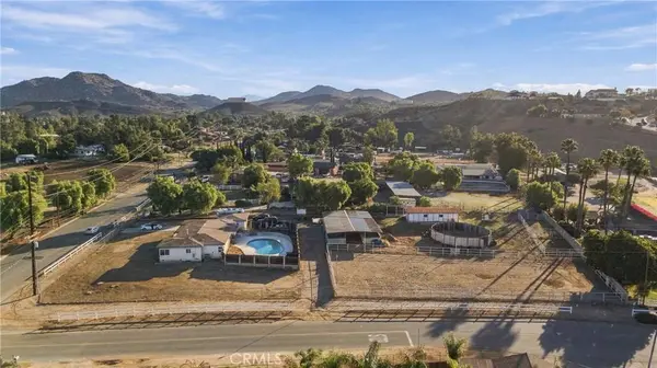 1280 1st, Norco, CA 92860