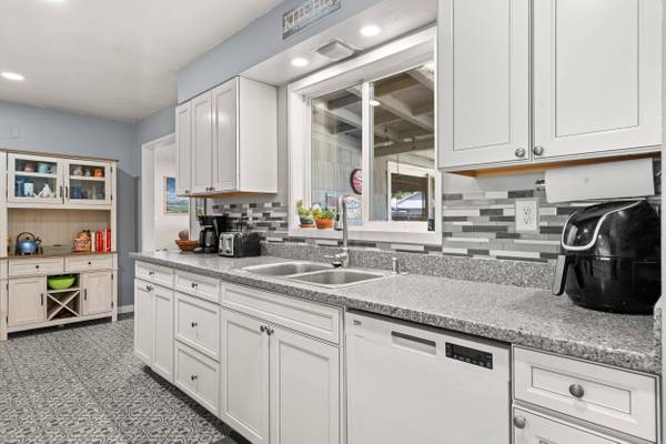 1440 Whitman AVE, Medford, OR 97501