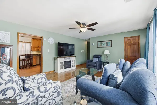 5197 COLEBROOK DR, La Plata, MD 20646