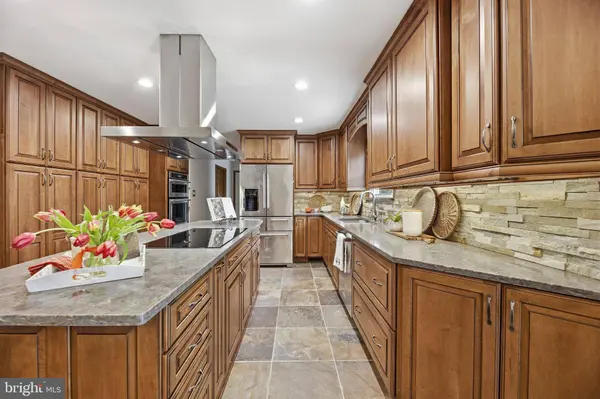 3000 WHISPERING DR, Prince Frederick, MD 20678