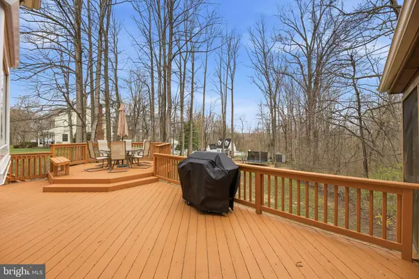 5209 GRENOCK DR, Lothian, MD 20711