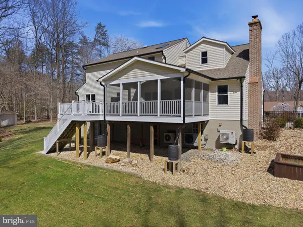 860 CARSON RD, Huntingtown, MD 20639