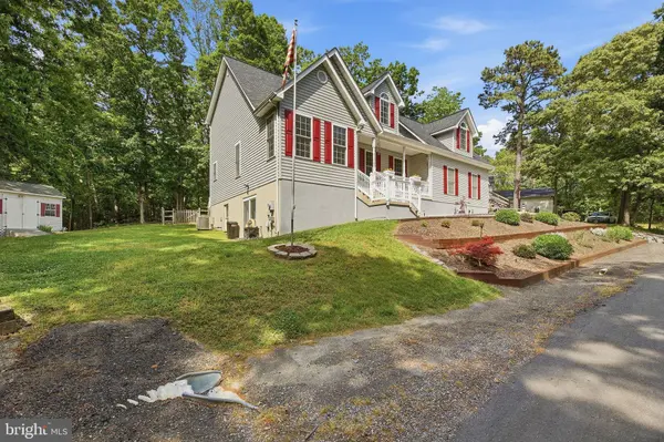 12976 MARINERS CIR, Lusby, MD 20657