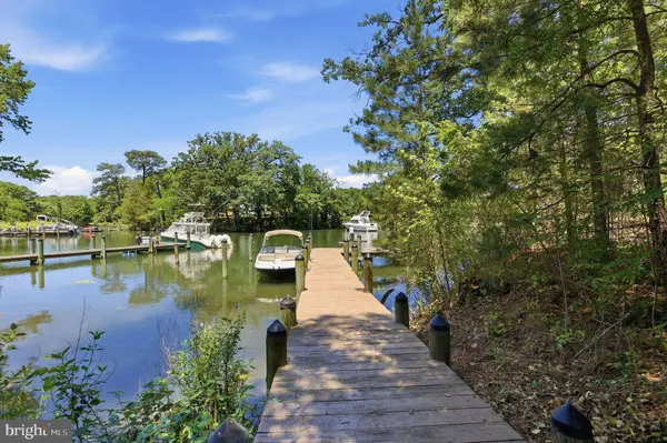 550 ROLLING HILLS RD, Solomons, MD 20688
