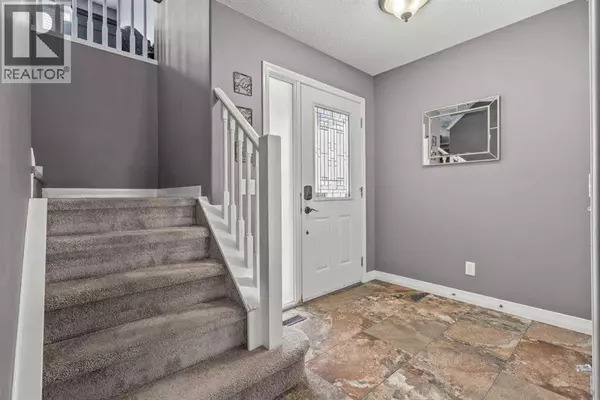 715 Copperpond Circle SE, Calgary, AB T2Z0R5