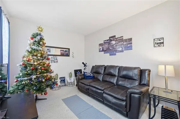 2959 Drum Point CRES, Chesapeake, VA 23321