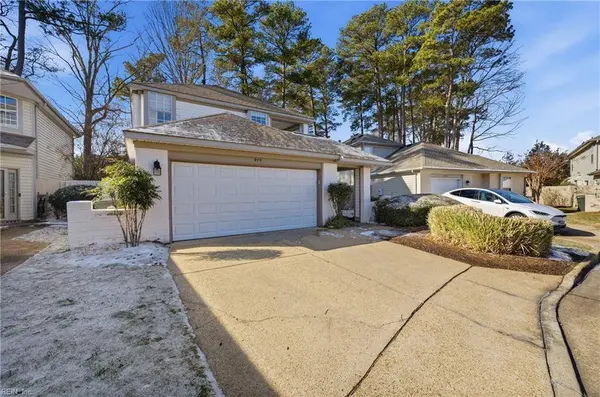 970 Nicklaus DR, Newport News, VA 23602