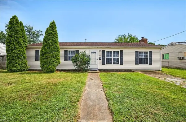 1820 Moger DR, Hampton, VA 23663