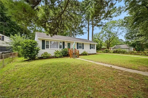 3421 W Weaver RD, Hampton, VA 23666