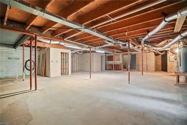 2112 Pretty Lake AVE, Norfolk, VA 23518