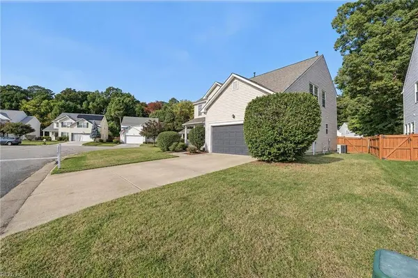 801 Wyemouth DR, Newport News, VA 23602