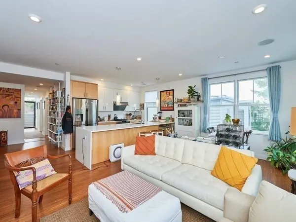 290 Highland Ave #3A, Somerville, MA 02144