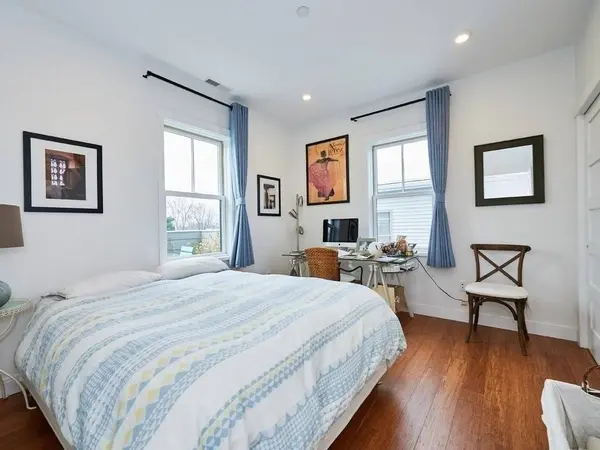 290 Highland Ave #3A, Somerville, MA 02144