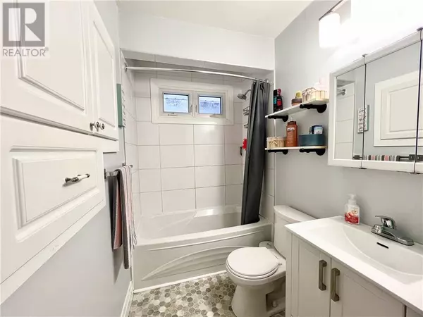 273 Eleventh Avenue, Lively, ON P3Y1M7