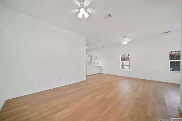 1212 Morales, San Antonio, TX 78207