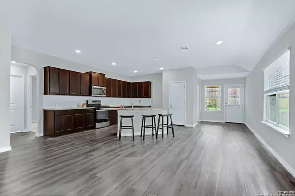 13084 Minuet Sway, San Antonio, TX 78252