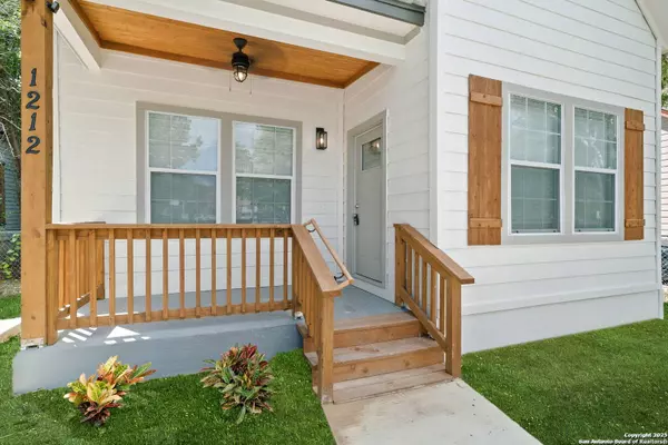 1212 Morales, San Antonio, TX 78207