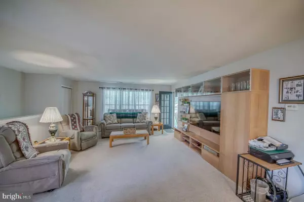 504 WIMBLEDON WAY, Blackwood, NJ 08012