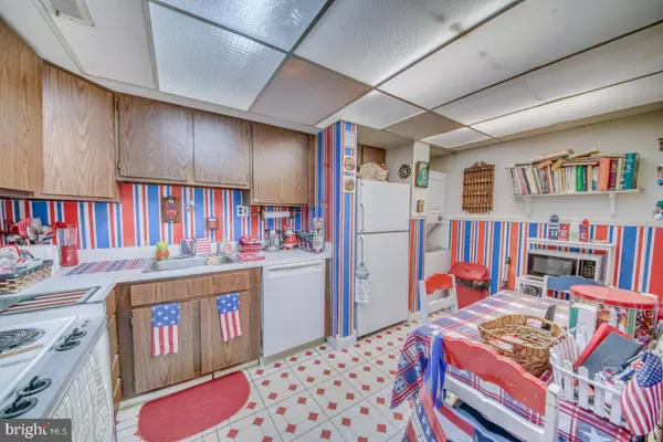 802 TIMBER CREEK, Lindenwold, NJ 08021