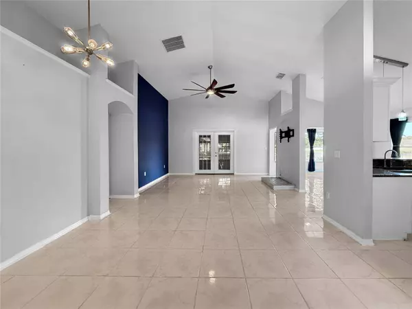 2135 FLINTLOCK BLVD, Kissimmee, FL 34743