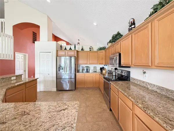 1929 WILLOW WOOD DR, Kissimmee, FL 34746
