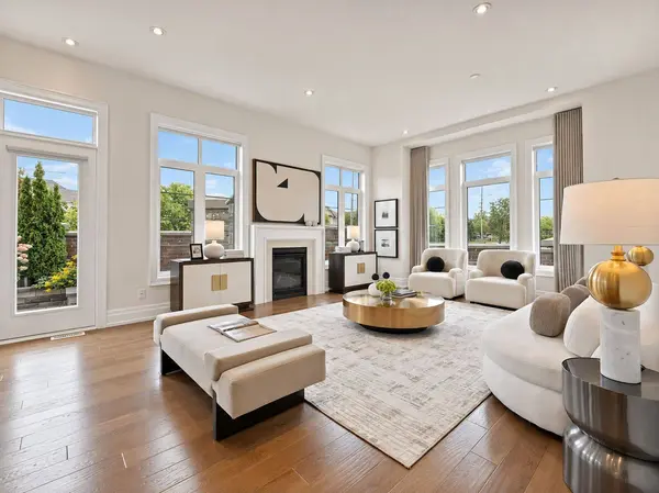 34 Settlement CRES, Richmond Hill, ON L4E 1E4