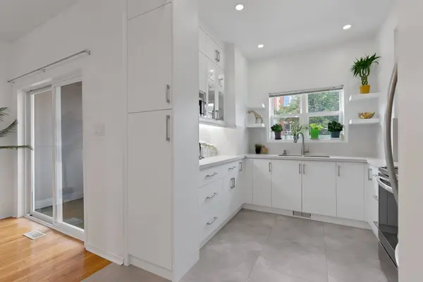 11 Maple Park WAY, Markham, ON L6G 1C5
