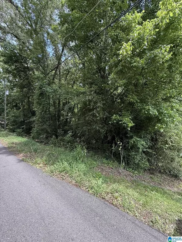 8215 BAKER AVENUE #4&5, Leeds, AL 35094