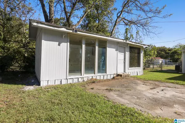 101 LIVINGSTON COURT, Bessemer, AL 35020