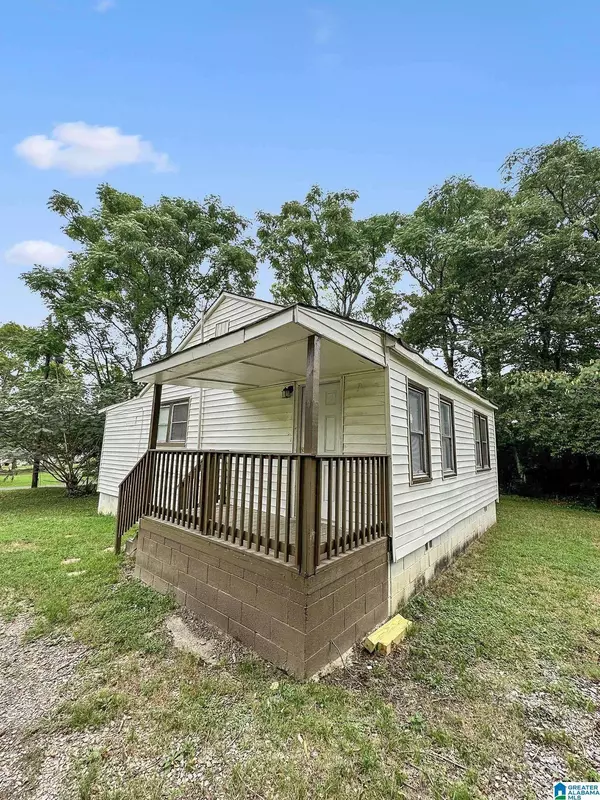 204 GARTH DRIVE, Adamsville, AL 35005